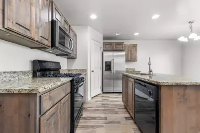 134 W 700 S, Spanish Fork, UT 84660 - Photo 9