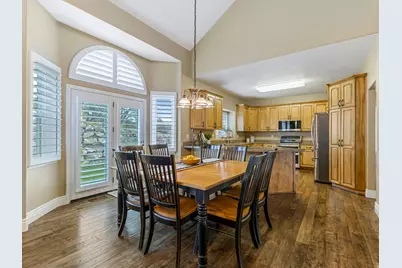 1104 E Fairway Dr, North Salt Lake, UT 84054 - Photo 17