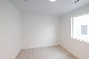 772 N Danverse Dr, Saratoga Springs, UT 84045 - Photo 11