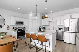 576 N Blue Lake St, Garden City, UT 84028 - Photo 9