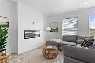 576 N Blue Lake St, Garden City, UT 84028 - Photo 7