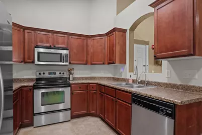 178 W Springview Dr, Saratoga Springs, UT 84045 - Photo 9