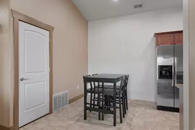 178 W Springview Dr, Saratoga Springs, UT 84045 - Photo 11