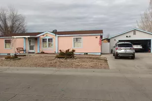 277 E 700 N, Vernal, UT 84078 - Photo 7