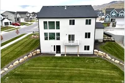 1002 W Netleaf St #126, Saratoga Springs, UT 84045 - Photo 5