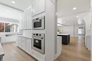 39 Northridge Way, Sandy, UT 84092 - Photo 13