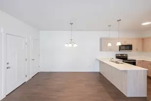 871 N Pugh Ln, Saratoga Springs, UT 84045 - Photo 13