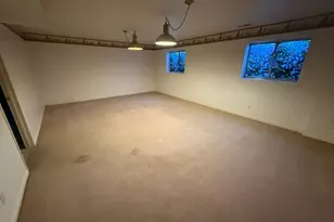 929 W Brandermill Cv, Murray, UT 84123 - Photo 11