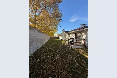 929 W Brandermill Cv, Murray, UT 84123 - Photo 13