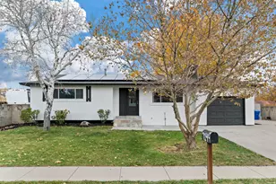 7149 S Camelot Way, West Jordan, UT 84084 - Photo 21