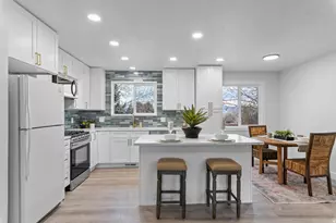 11726 S 1000 E, Sandy, UT 84094 - Photo 7