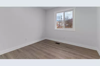 11726 S 1000 E, Sandy, UT 84094 - Photo 13