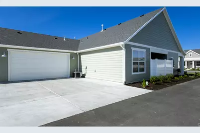 3786 S 4250 W #427, West Haven, UT 84401 - Photo 3