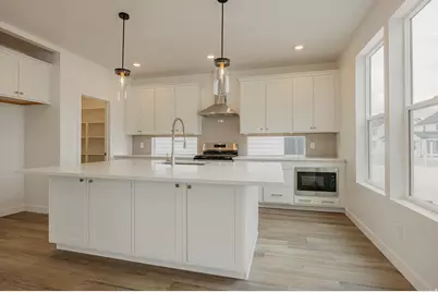 3006 N Lone Pine St #642, Eagle Mountain, UT 84005 - Photo 3