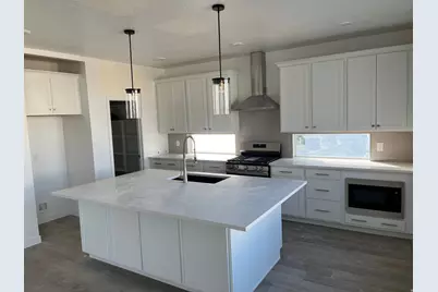 3006 N Lone Pine St #642, Eagle Mountain, UT 84005 - Photo 3