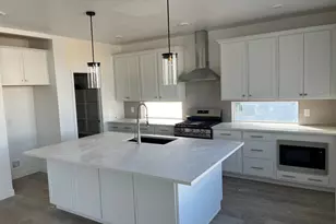 3006 N Lone Pine St, Eagle Mountain, UT 84005 - Photo 3