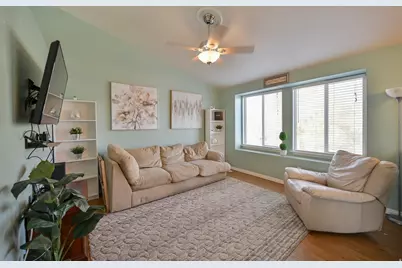 725 N Fox Run Dr E, Tooele, UT 84074 - Photo 5