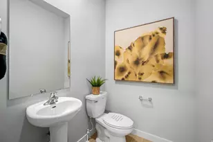 2012 E Porcupine Dr, Eagle Mountain, UT 84005 - Photo 9