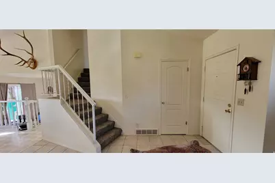 2853 W 12075 S, Riverton, UT 84065 - Photo 5