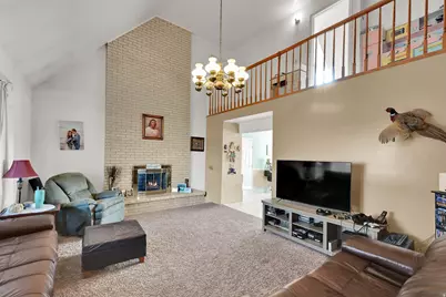 1917 W 250 N, Marriott-Slaterville City, UT 84404 - Photo 7