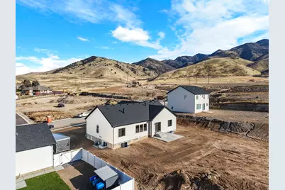 1130 E 245 N, Hyde Park, UT 84318 - Photo 41