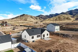 1130 E 245 N, Hyde Park, UT 84318 - Photo 41
