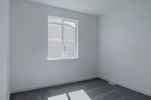 881 W Black Tail St S, Saratoga Springs, UT 84045 - Photo 5