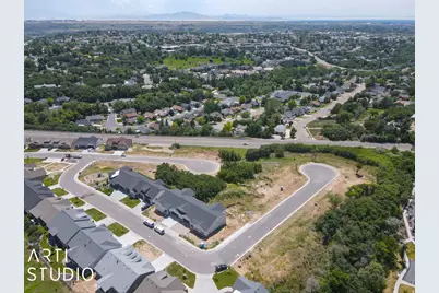 1295 Sunset Ct, Ogden, UT 84403 - Photo 1
