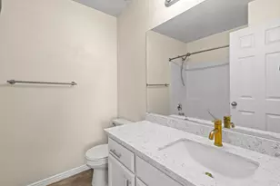 2237 W Craig Ln W, Syracuse, UT 84075 - Photo 13