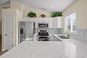 2237 W Craig Ln W, Syracuse, UT 84075 - Photo 7