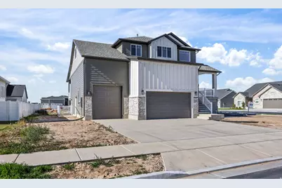 1068 S 4425 W, West Point, UT 84015 - Photo 3