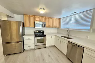 2312 E 3700 S, Millcreek, UT 84109 - Photo 9