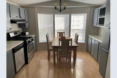 11290 S Hidden Vale Ln E #212, Sandy, UT 84070 - Photo 3