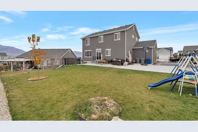 194 E Bliss Dr S, Saratoga Springs, UT 84045 - Photo 25