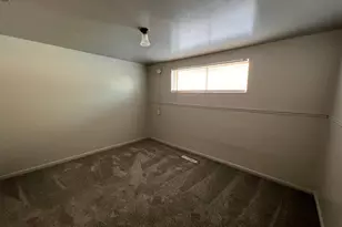 1131 W Arapahoe Ave, Salt Lake City, UT 84104 - Photo 19