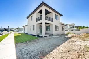 1612 W Maple Brook Ln, Riverton, UT 84065 - Photo 5