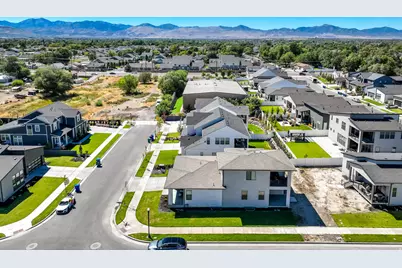 1612 W Maple Brook Ln, Riverton, UT 84065 - Photo 51