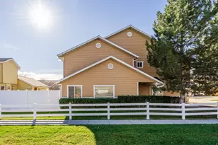 9413 S Purple Lilac Ln S, Sandy, UT 84070 - Photo 7