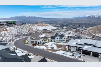 4899 N Vialetto Way #206, Lehi, UT 84043 - Photo 5