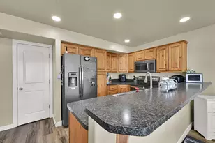 2053 Evans Cove Loop, Layton, UT 84041 - Photo 3