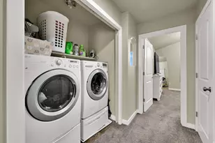 2053 Evans Cove Loop, Layton, UT 84041 - Photo 9