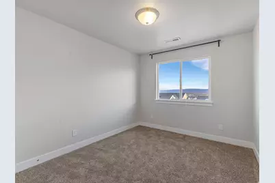 4374 W Sykes Ln, Herriman, UT 84096 - Photo 11