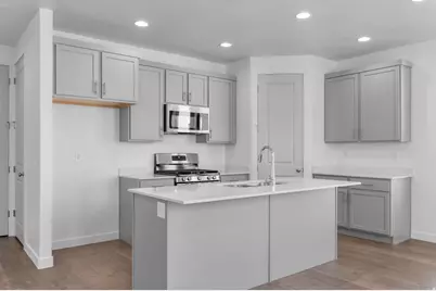 1587 N 3190 W, Provo, UT 84601 - Photo 9