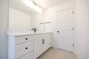 2719 N Blue Dawn Ln, Saratoga Springs, UT 84045 - Photo 15