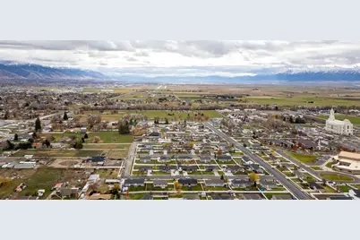 517 W 260 N, Smithfield, UT 84335 - Photo 43