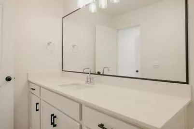 3070 N Summer Wood Dr #811, Eagle Mountain, UT 84005 - Photo 13