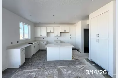 3070 N Summer Wood Dr #811, Eagle Mountain, UT 84005 - Photo 3
