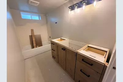 2452 W 3000 N, Farr West, UT 84404 - Photo 15