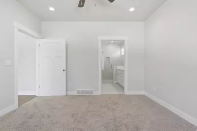 677 E 800 S St S, Springville, UT 84663 - Photo 19