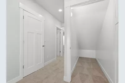 677 E 800 S St S, Springville, UT 84663 - Photo 7